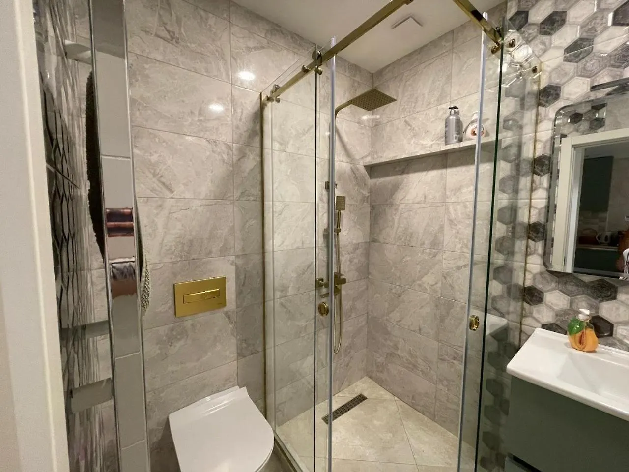 Apartment Khvicha Comfortable Batumi